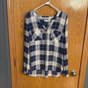 Skies Are Blue Plaid Blouse in Navy and White